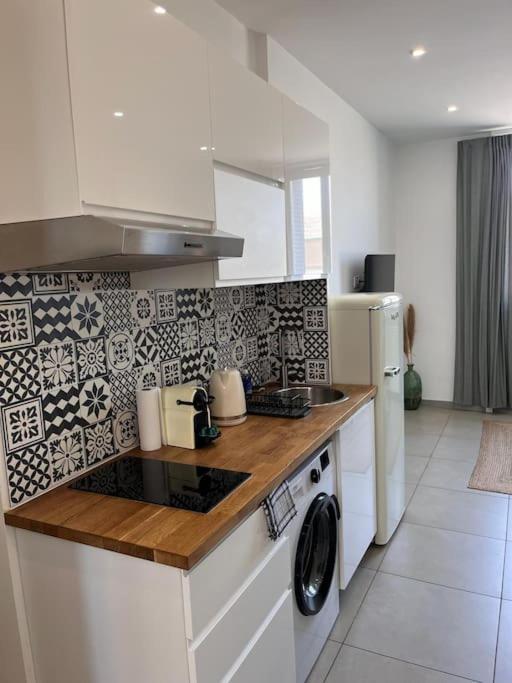 Ferienwohnung Le Pressense 2 Vénissieux Exterior foto